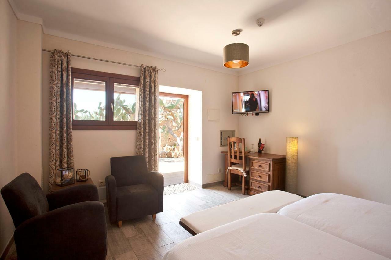 Agroturismo Es Quatre Cantons Binissalem Εξωτερικό φωτογραφία